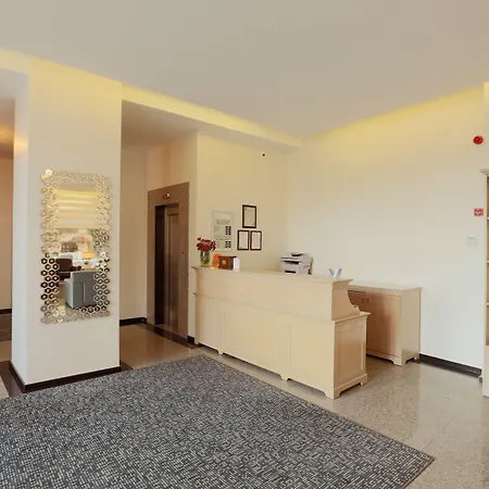 Expocity Hotel 3*